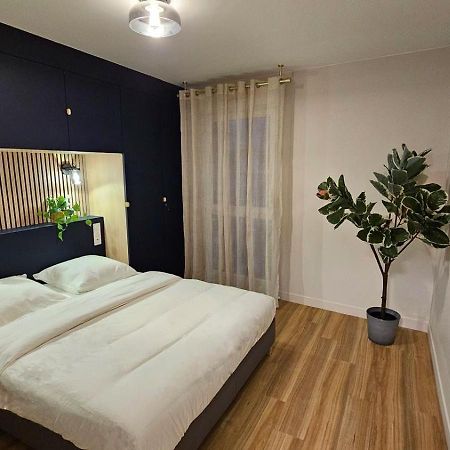 L'Ecrin Bleu Apartman Aubervilliers Kültér fotó